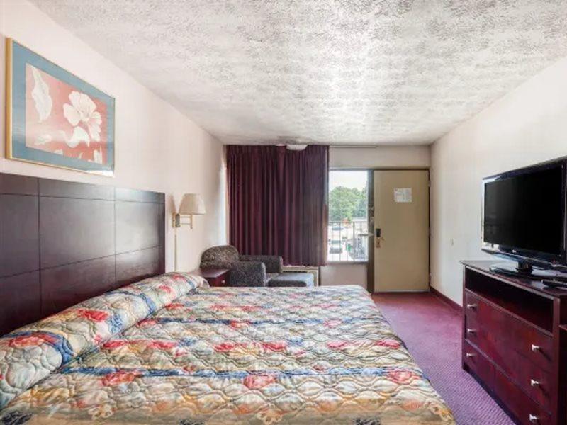 Oyo Hotel Decatur I-20 East & Wesley Club Dr Екстер'єр фото